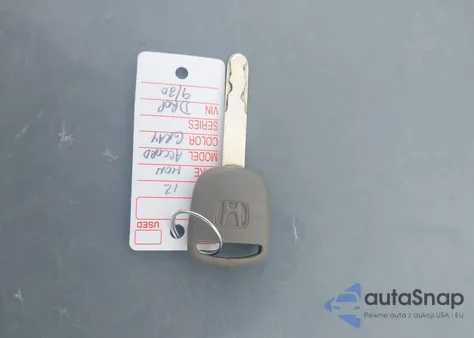 2012 Honda Accord 2.4 Lx из США, поврежденный, VIN 1HGCP2F36CA042095